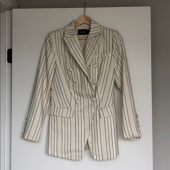 Blazer - Picture 1 of 6